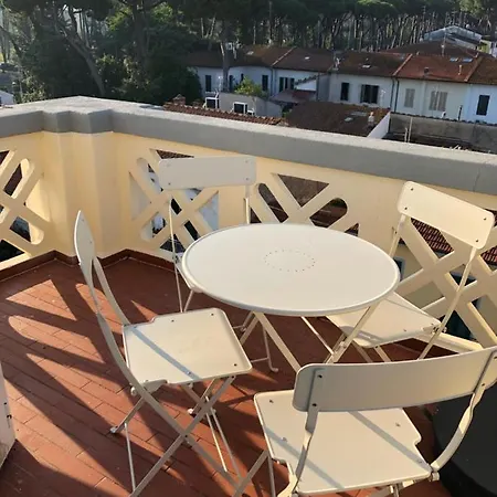 Torre Della Darsena ヴィアレッジョ