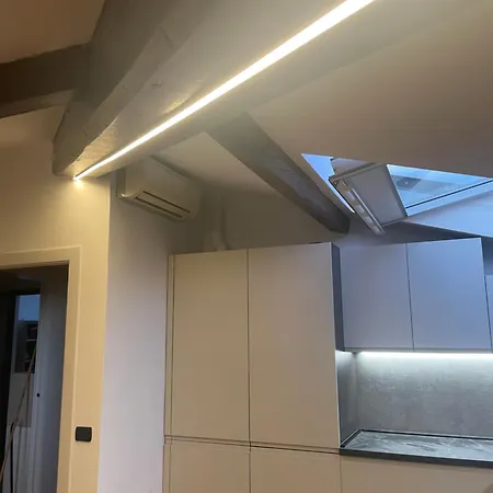 Torre Della Darsena * Βιαρέτζιο