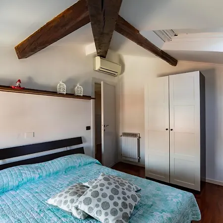 Torre Della Darsena Βιαρέτζιο