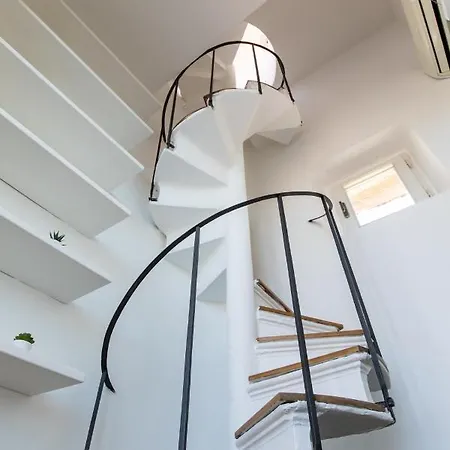 Torre Della Darsena *