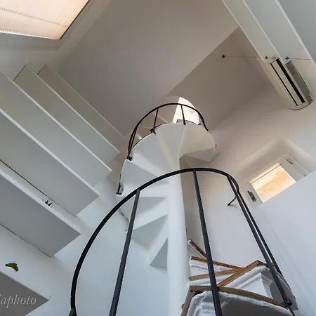 Torre Della Darsena Виареджо