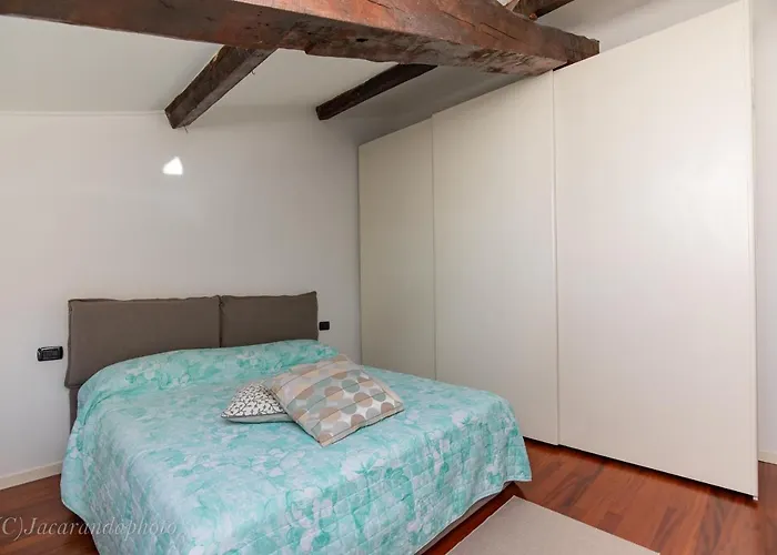 Torre Della Darsena Viareggio